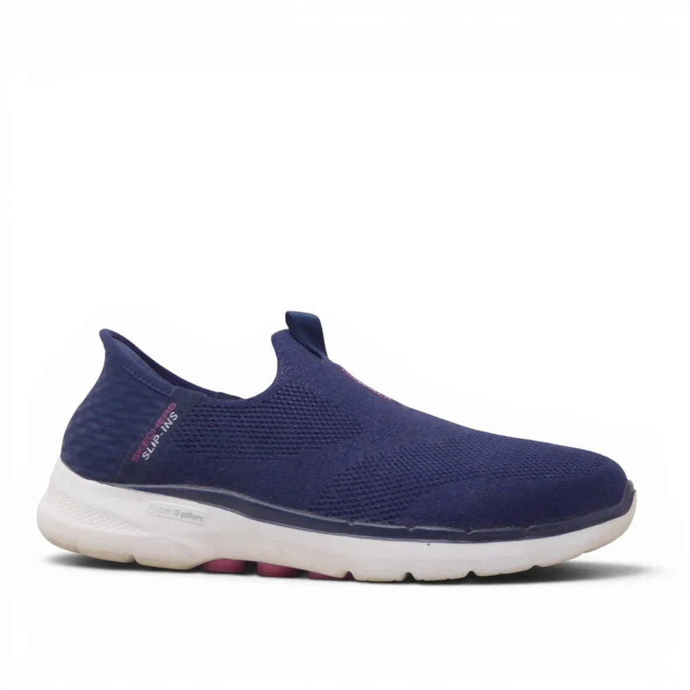 Skechers Womens  Go Walk 6-Fabulous View Slip-Ins Navy Blue Sneakers 7.5